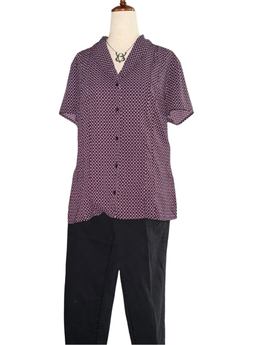 Retro Burgundy Print Blouse Picniccore
Rockabilly Top - Picture 6 of 9